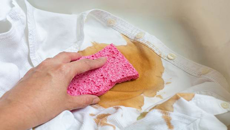 how-to-remove-makeup-stains-from-clothes-easily-at-home